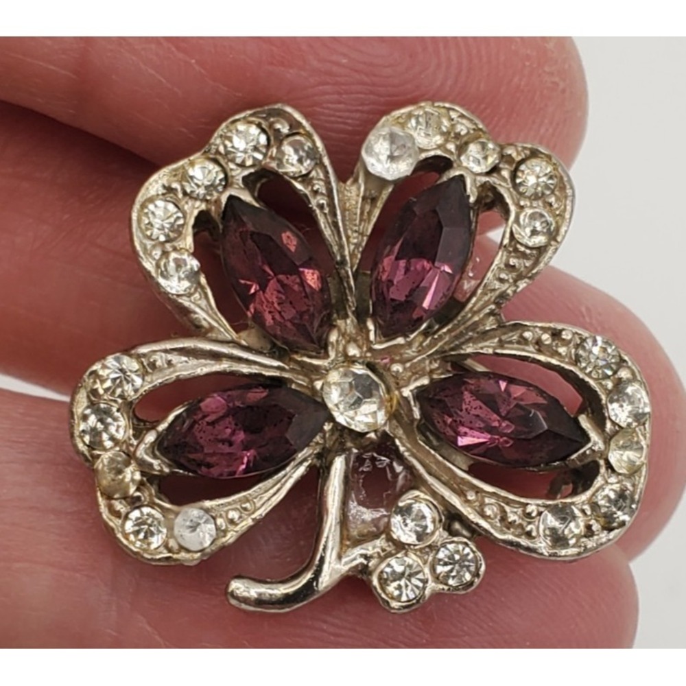 Vtg Silver Tone Purple Rhinestones 4 Leaf Clover Brooch - Picture 5 of 5